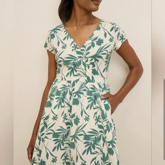 Pact NWOT Organic Cotton Fit & Flare Crossover Tropical Palm Summer Dress Small - Picture 3 of 16